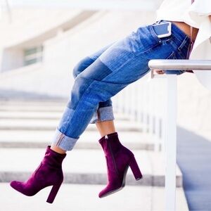 Steve Madden edit velvet booties. Excellent condition.